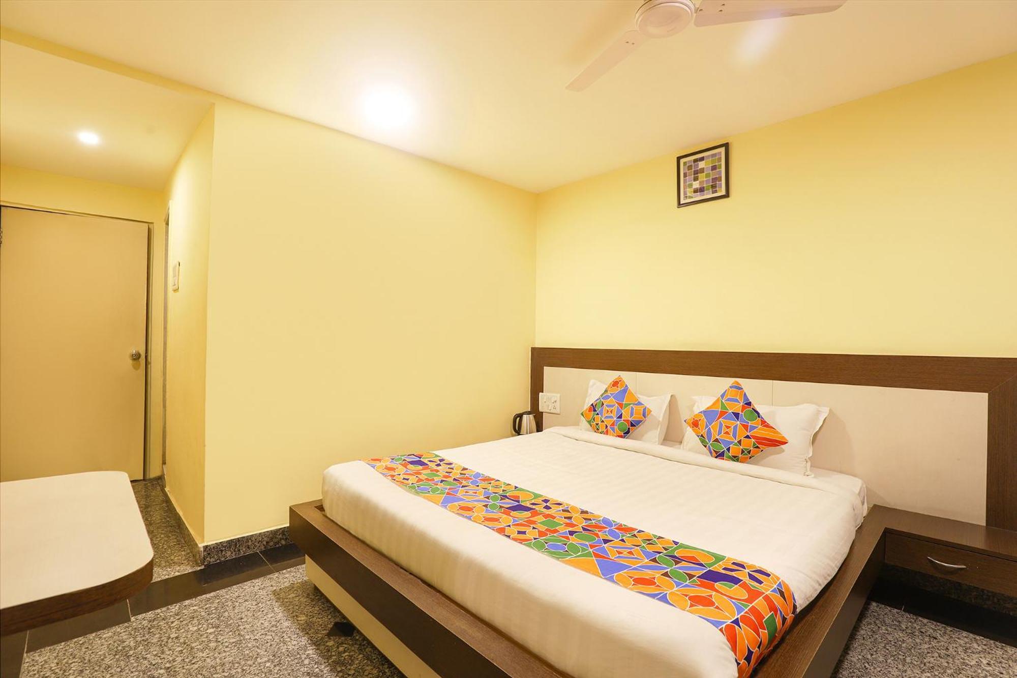 Fabhotel Chamiers Park - Nandanam Chennai Exteriör bild